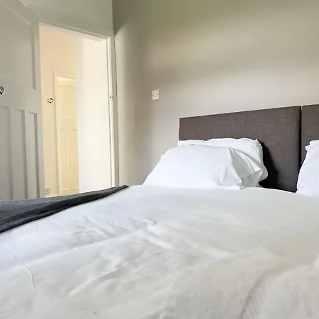 Millfield House By Blue Skies 別荘 ミドルズブラ